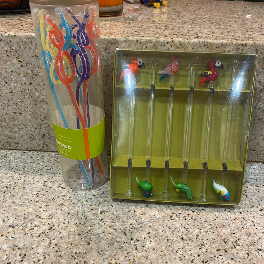Pier 1 Acrylic cocktail swizzle sticks & straws